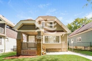 3270 N 36th St, Milwaukee, WI 53216