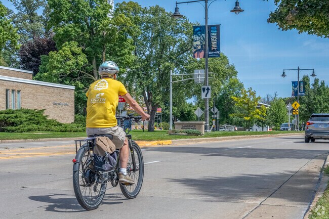 If buses aren't your thing, enjoy a commute on Lawrence-City Park's bicycle-friendly streets.