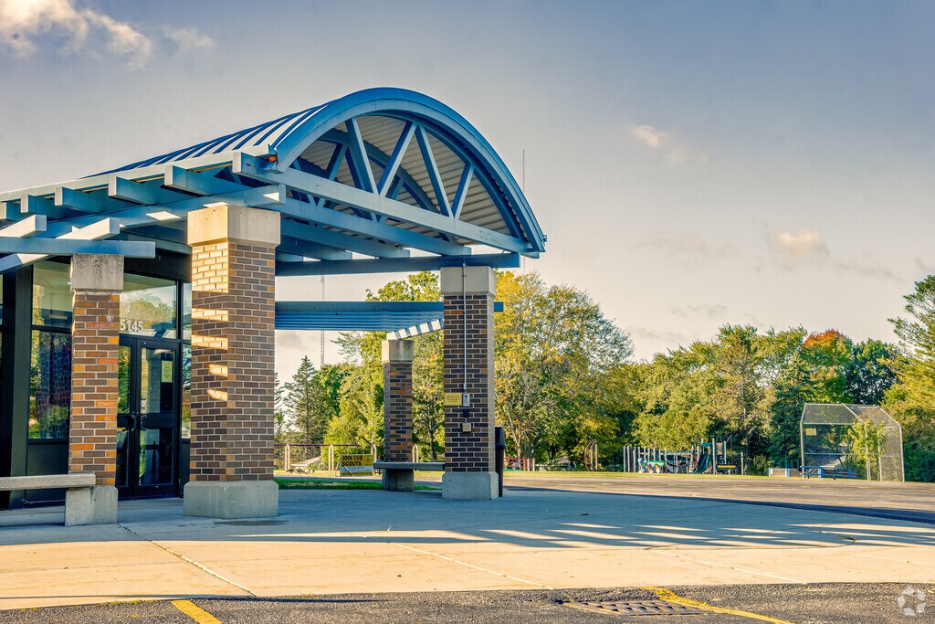 Edgerton Elementary School provides education in the neighborhood of 
Greenfield