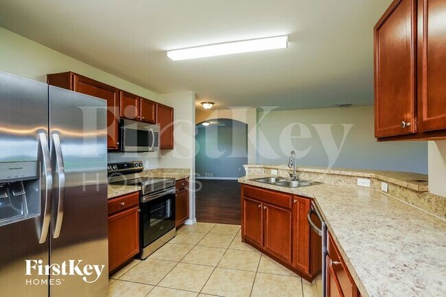 716 Evening Shade Ln, Lehigh Acres, FL 33974 - photo 6