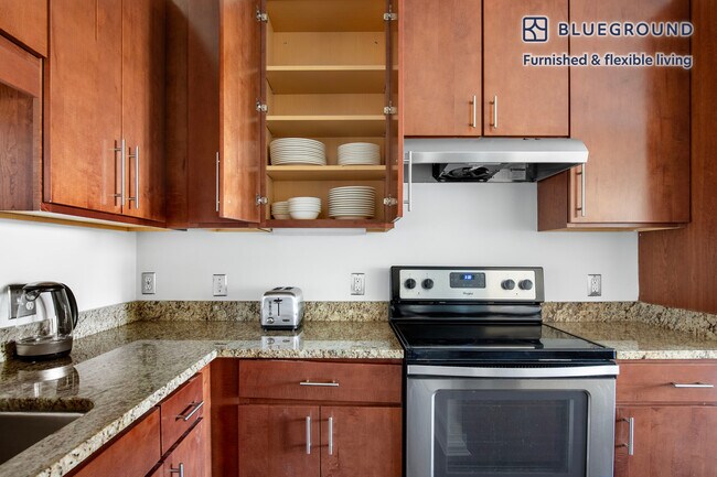 90 Fawcett St unit FL2-ID934, Cambridge, MA 02138 - photo 7