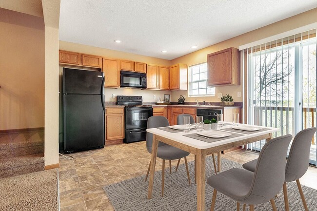 Patriot Pointe, Junction City, KS 66441 - photo 2