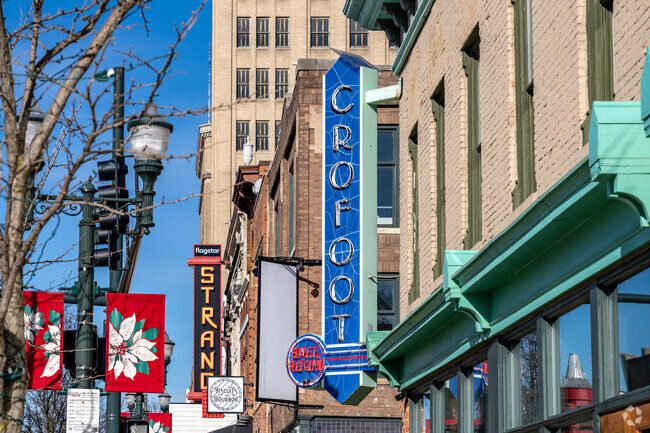 Downtown Pontiac features several well-known concert venues.