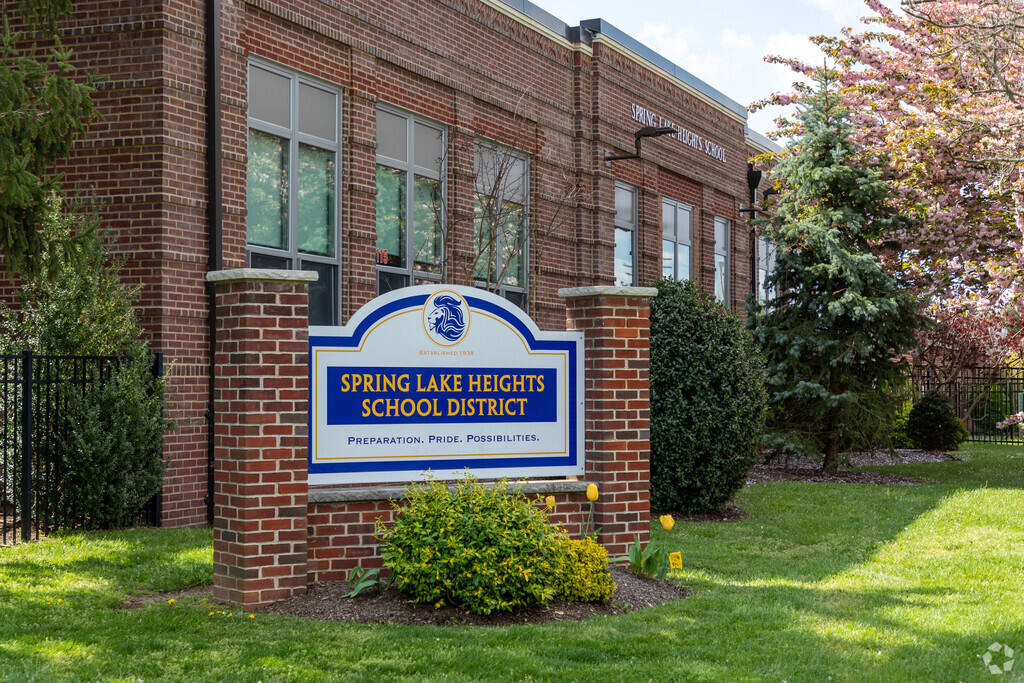 Spring Lake Heights Elementary School