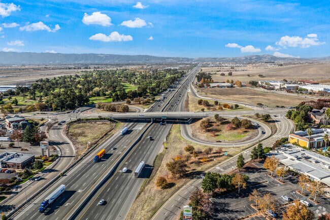 The Las Positas area offers convenient access to I-580 for commuters and travelers.