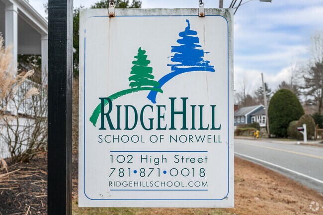 Welcome to The Ridge Hill School in Norwell.