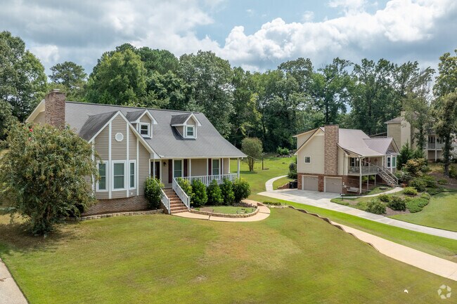 Well maintained lawns are a charming part of Mount Olive.