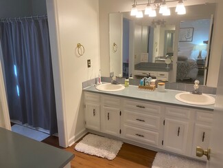 1303 Aspen Way Unit 1303 Aspen Way, Winston-Salem, NC 27106