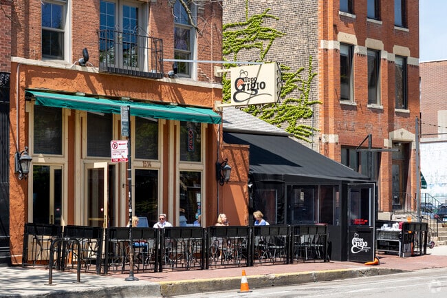 Topo Gigio is Old Towns classic Italian gem, serving up great food on their warm patio.