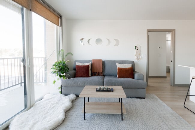 Reserve Flats, Brookings, SD 57006 - photo 2