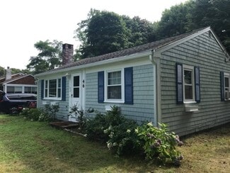 46 Pawkannawkut Dr, South Yarmouth, MA 02664