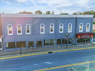 118 N Main St Unit 4, Hebron, IN 46341