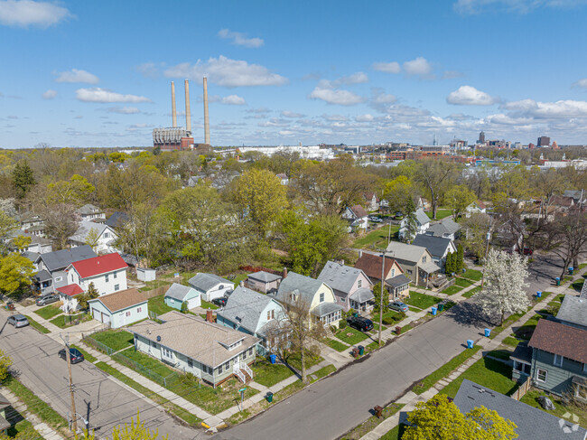 Aerial view of homes with industrial area in the distance in the Fabulous Acres neighborhood