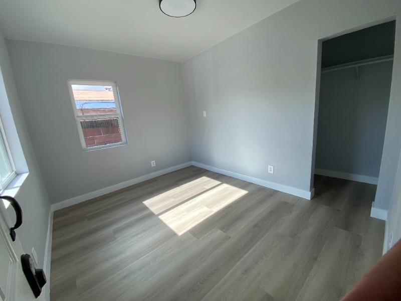 1509 E 20th St unit Main House, Long Beach, CA 90806 - photo 1