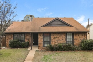428 Matterhorn St, Cedar Hill, TX 75104