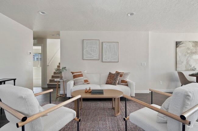 10088 Longtail Dr, Nampa, ID 83687 - photo 2