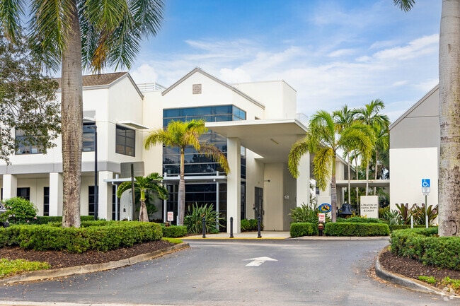 St Mark's Episcopal School  is a thriving Christian community in Palm Beach Gardens, FL.