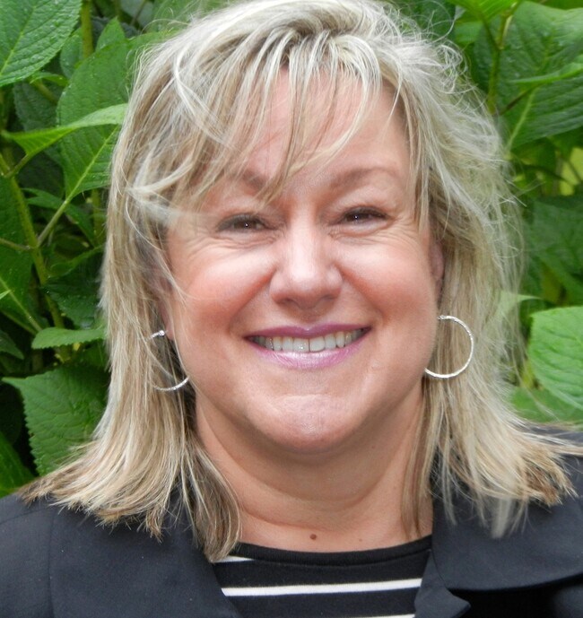 Teresa Fahringer