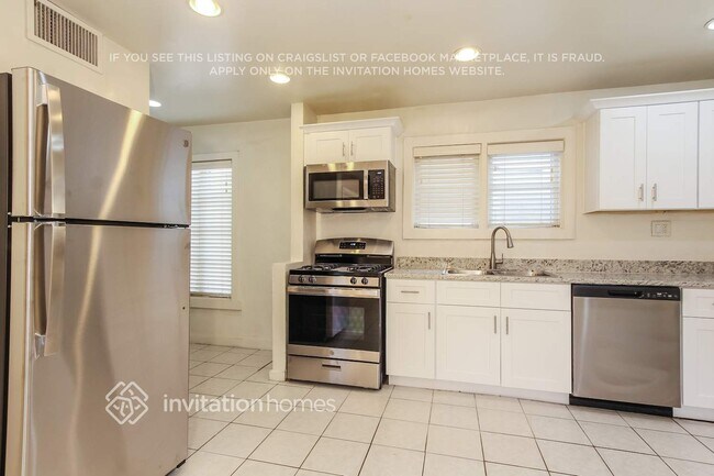 1046 E Indianola Ave, Phoenix, AZ 85014 - photo 7