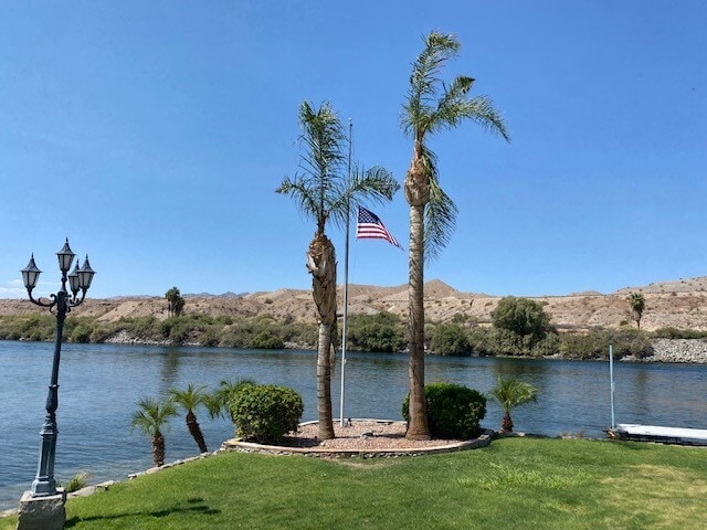 1663 Az-95 unit C11, Bullhead City, AZ 86442 - photo 2