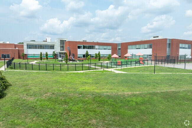 Cherry Hill Elementary/Middle School in Baltimore has 674 students.