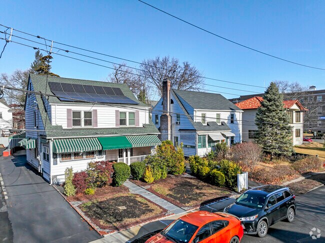 The Ludlow community is a beautiful community with many different styles of homes to choose.