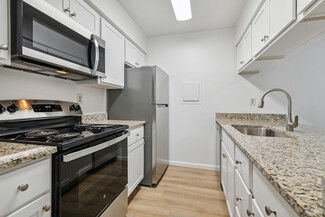 524 Aylesbury Dr, Virginia Beach, VA 23462