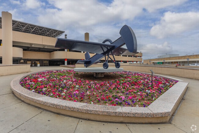 Steel structure at Hobby Airport in the  Greater Hobby Area
Houston, TX.
