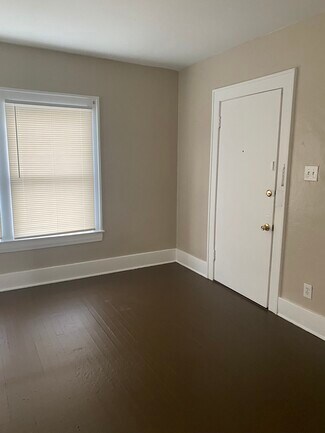 2209 Crittenden Dr Unit 3, Louisville, KY 40217