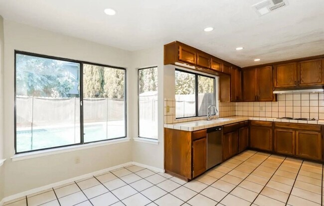 40040 Pasadena Dr, Temecula, CA 92591 - photo 4