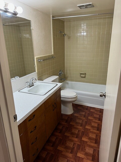 100 Park Ln unit 12, Kerrville, TX 78028 - photo 5