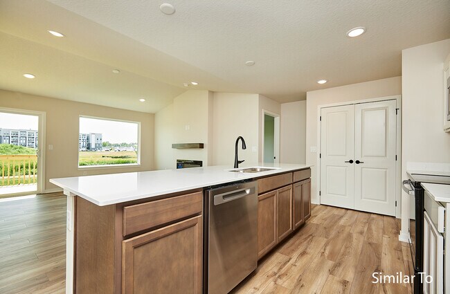 1122 NW Petersen Dr unit 36495664, Waukee, IA 50263 - photo 6