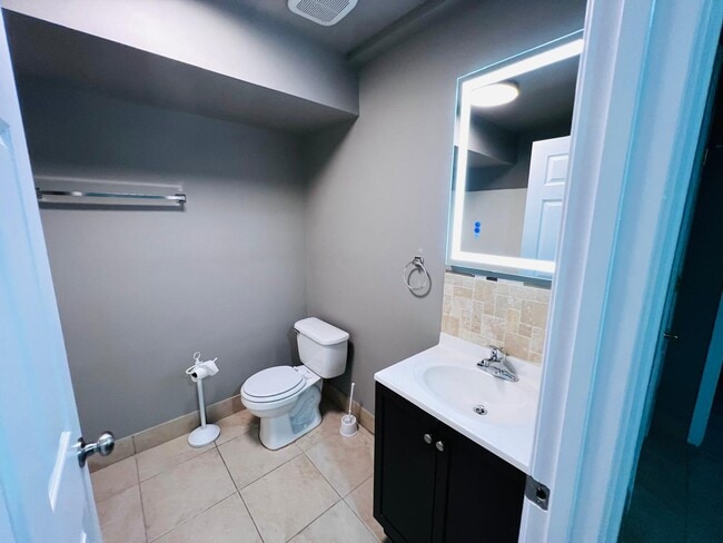 2175 Forman Ct unit 1, Waldorf, MD 20601 - photo 4