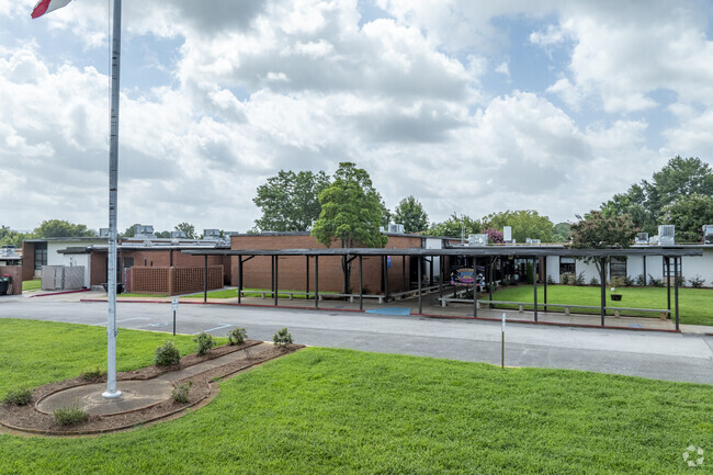 Entrance to Academy for Science Foreign Language Middle School in Huntsville Alabama.