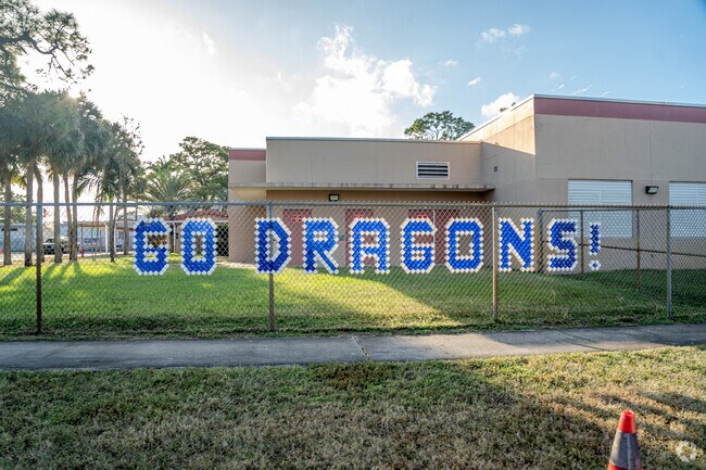 In the Heart of Hollywood, Driftwood Elementary Creates a Canvas of Dreams and Achievement.