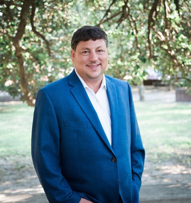 Sean Priest