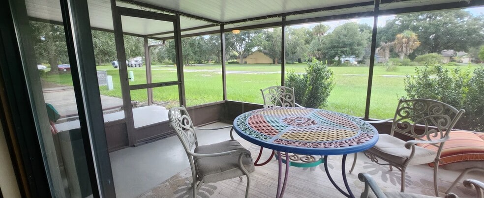 Eat Florida Sunshine