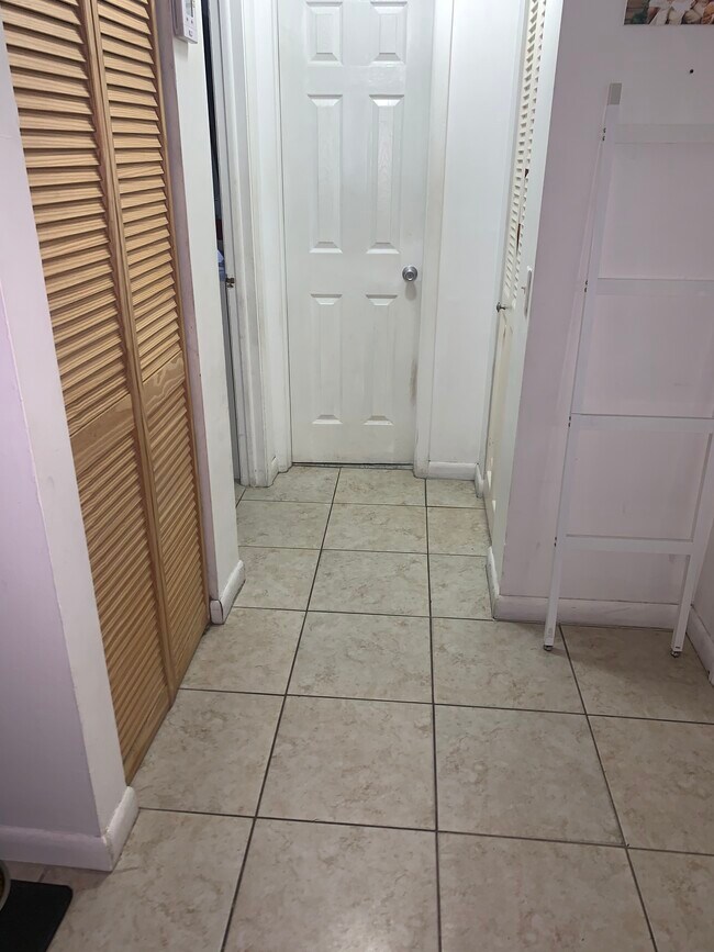 8410 SW 154th Circle Ct unit 626, Miami, FL 33193 - photo 7