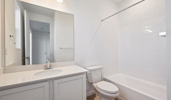 4330 Elkwood Ct, Johnstown, CO 80534 - photo 5