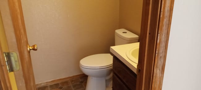 902 Cynthia St unit 37, Wilburton, OK 74578 - photo 5