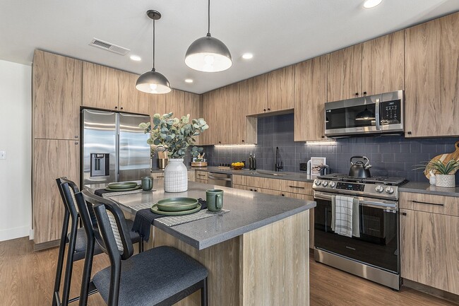 One Seven at Belleview Station, Denver, CO 80237 - photo 5