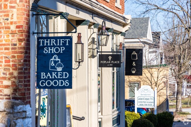 Downtown Harrodsburg features historic buildings, shops and restaurants.