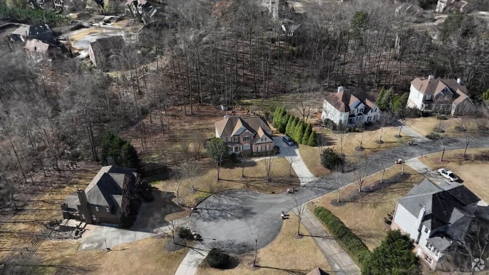 940 Ambleside Dr, Suwanee, GA 30024 - photo 2