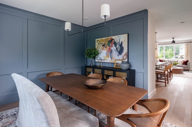 Larkwood Realtor33.jpg