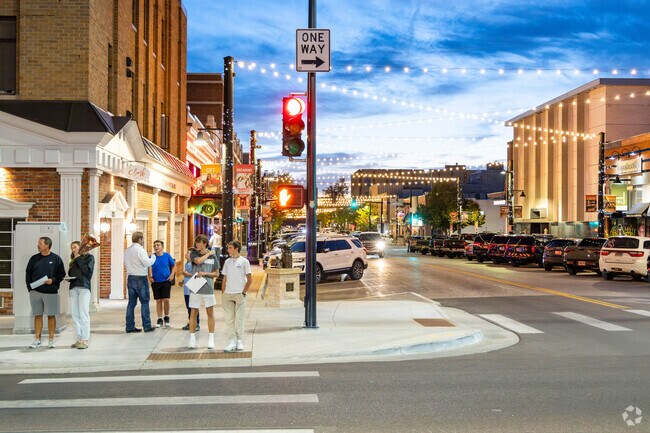 Moore Haven Heights is near Historic Cheyenne for all your dining and shopping needs.