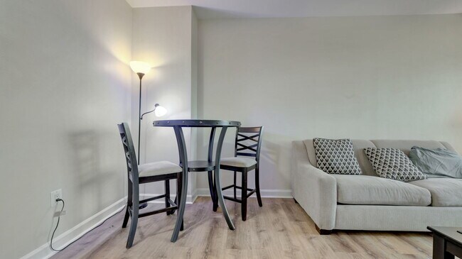 River Place South unit 229, Arlington, VA 22209 - photo 6