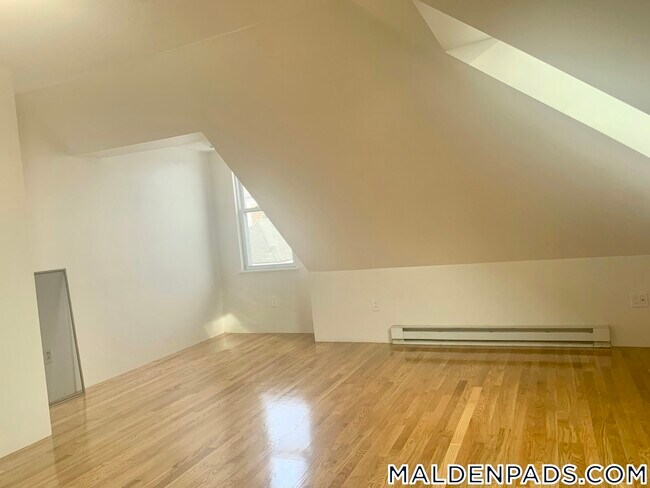 20 Porter St unit 2, Malden, MA 02148 - photo 2