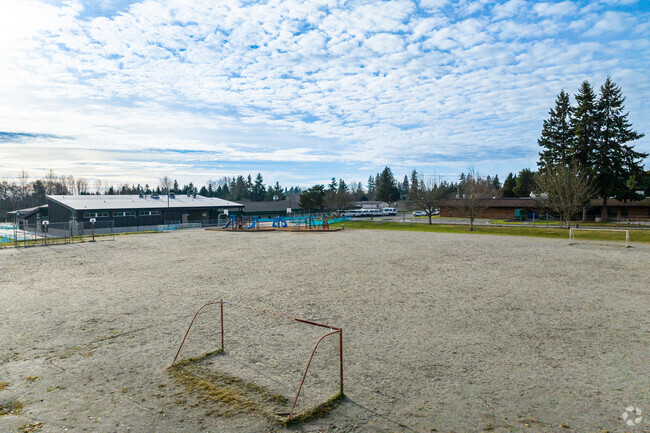 Challenger Elementary is in the Holly neighborhood district of Everett, WA.