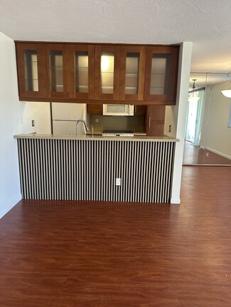 6204 Agee St Unit Beautiful 1 Bedroom Condo, San Diego, CA 92122