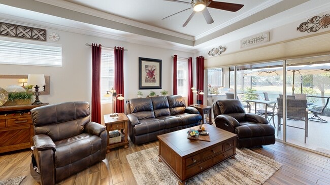 7604 Registrar Way, Sarasota, FL 34243 - photo 3